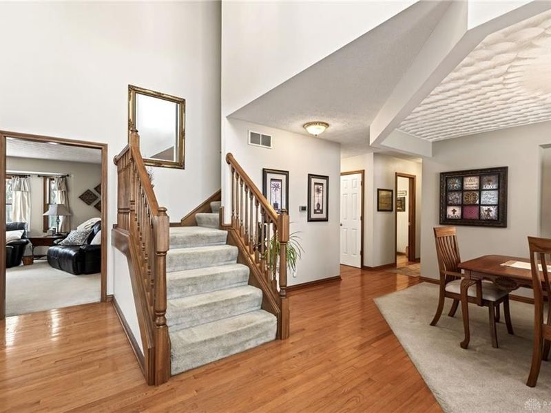 3774 Red Oak Court, Beavercreek, OH 45430 Photo 6