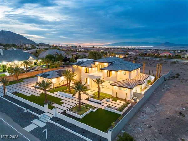 500 Trenier Drive, Henderson, NV 89002