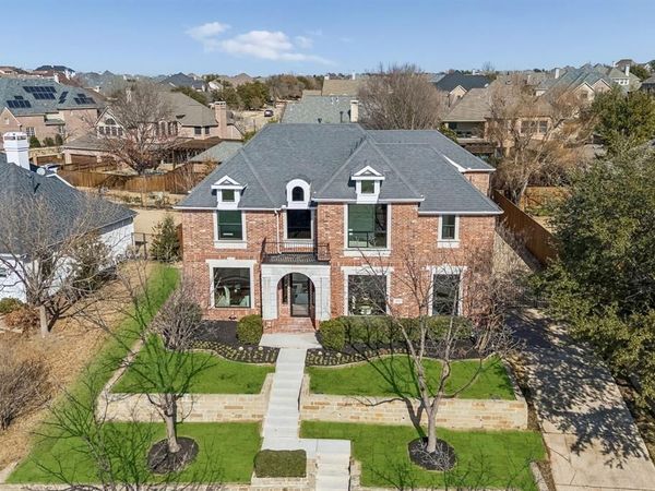 1209 Queen Peggy Lane, Lewisville, TX 75056