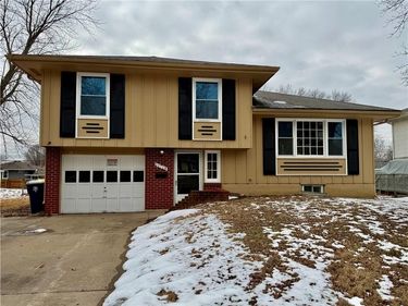 11718 Freemont Avenue, Kansas City, MO 64134