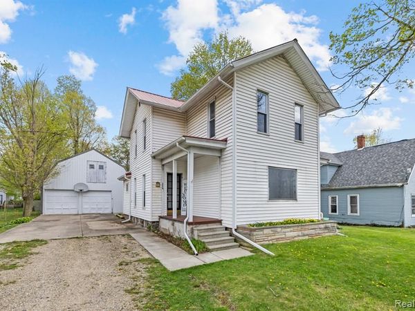 202 Middle Street, Nashville Vlg, MI 49073