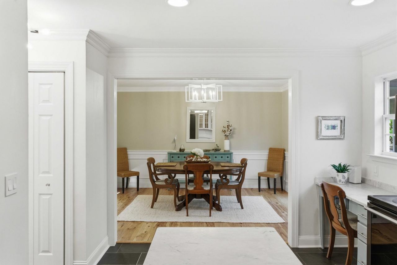 14 Garth Drive Photo 12