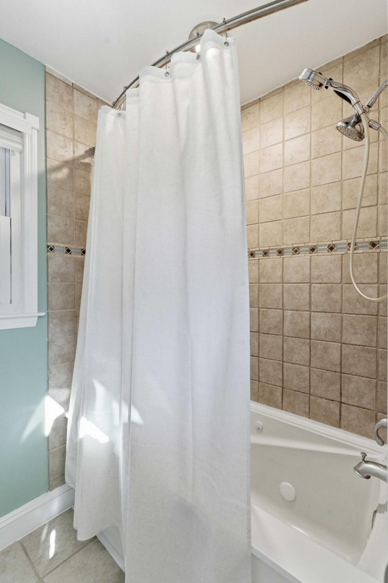 14 Garth Drive Photo 27