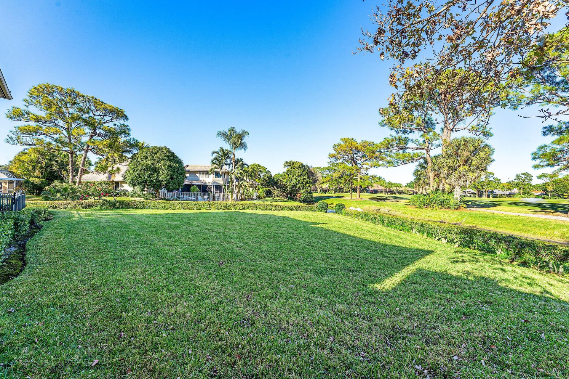 4 Sutherland Court, Palm Beach Gardens, FL 33418 Photo