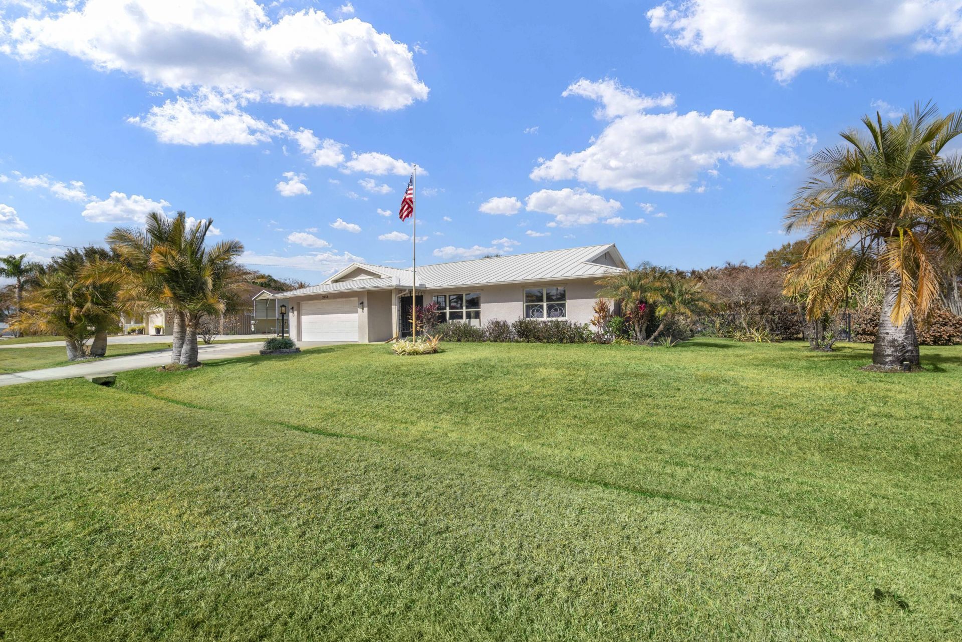 2033 SE Allamanda Drive, Port Saint Lucie, FL 34952 Photo