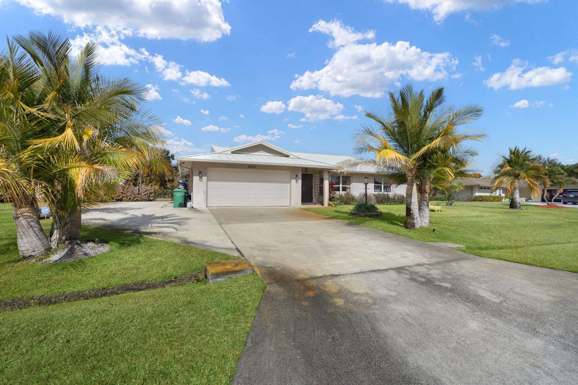 2033 SE Allamanda Drive, Port Saint Lucie, FL 34952 Photo