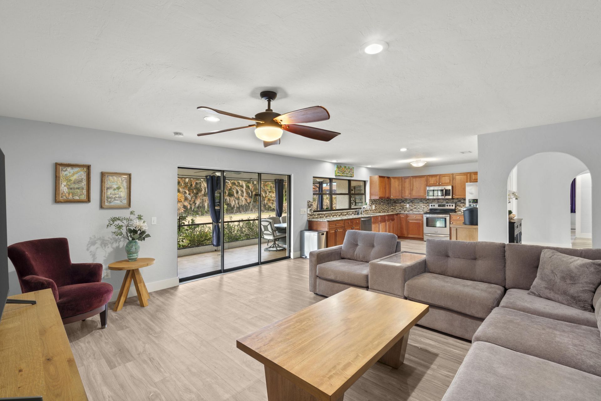 2033 SE Allamanda Drive, Port Saint Lucie, FL 34952 Photo