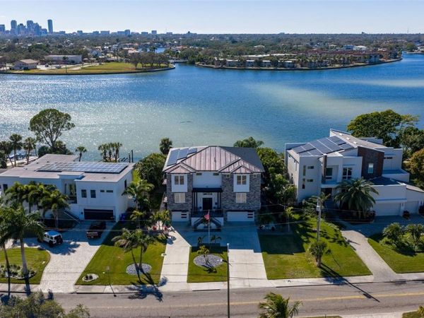 3830 SHORE ACRES BOULEVARD NE, ST PETERSBURG, FL 33703