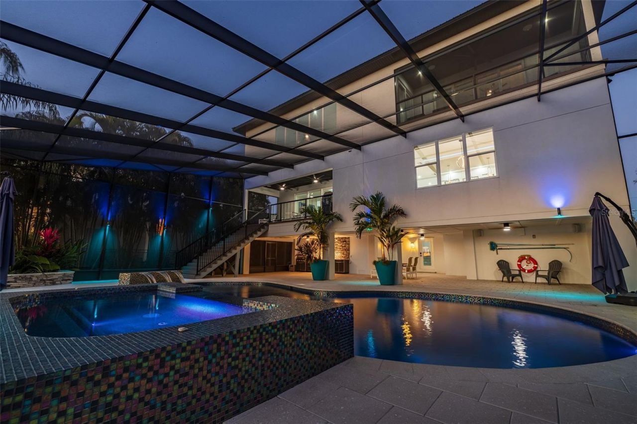 3830 Shore Acres Boulevard Ne, Saint Petersburg, FL 33703 Photo