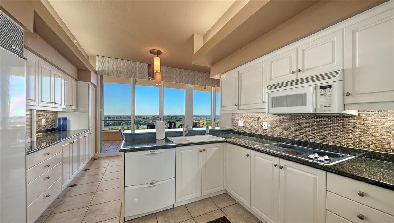 3030 Grand Bay Boulevard, Unit 394, Longboat Key, FL 34228 Photo