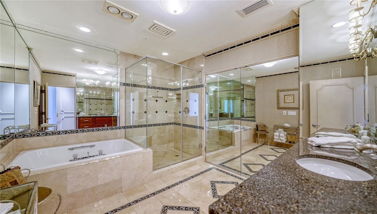 3030 Grand Bay Boulevard, Unit 394, Longboat Key, FL 34228 Photo