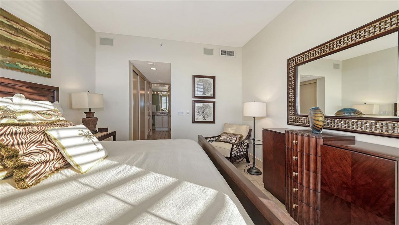 3030 Grand Bay Boulevard, Unit 394, Longboat Key, FL 34228 Photo