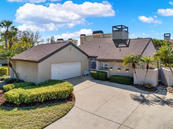 4684 HURON ROAD, ST PETERSBURG, FL 33708