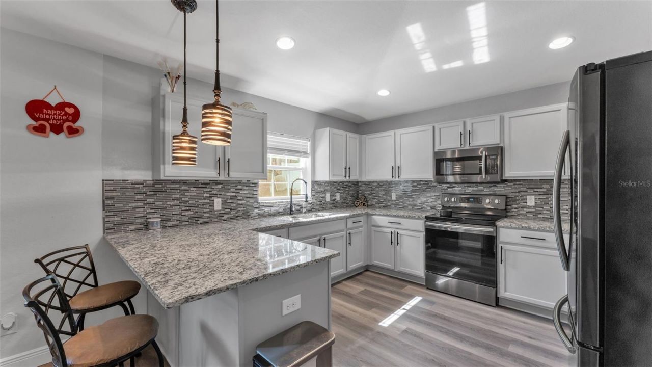 302 Brookshire Drive, Lake Wales, FL 33898 Photo