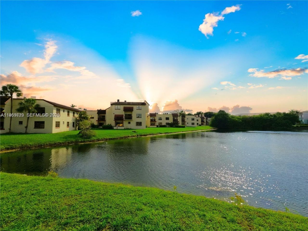 8600 SW 149th Ave, Unit 612, Miami, FL 33193 Photo