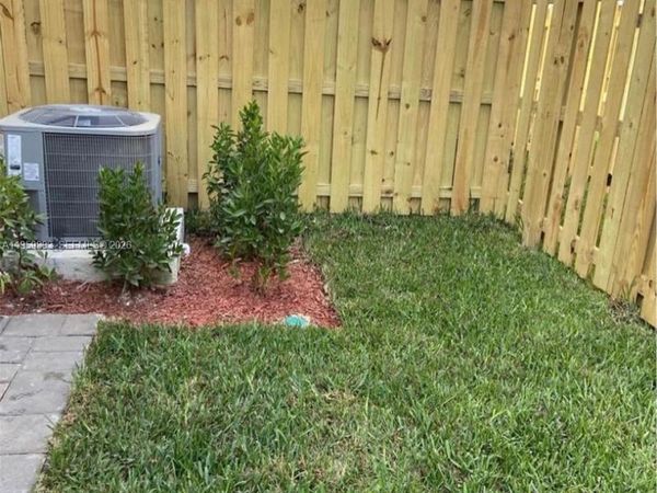 556 NE 5th St, Unit 1, Florida City, FL 33034