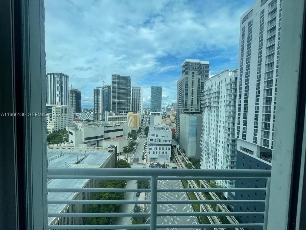 133 NE 2 Ave, Unit 1813, Miami, FL 33132 Photo