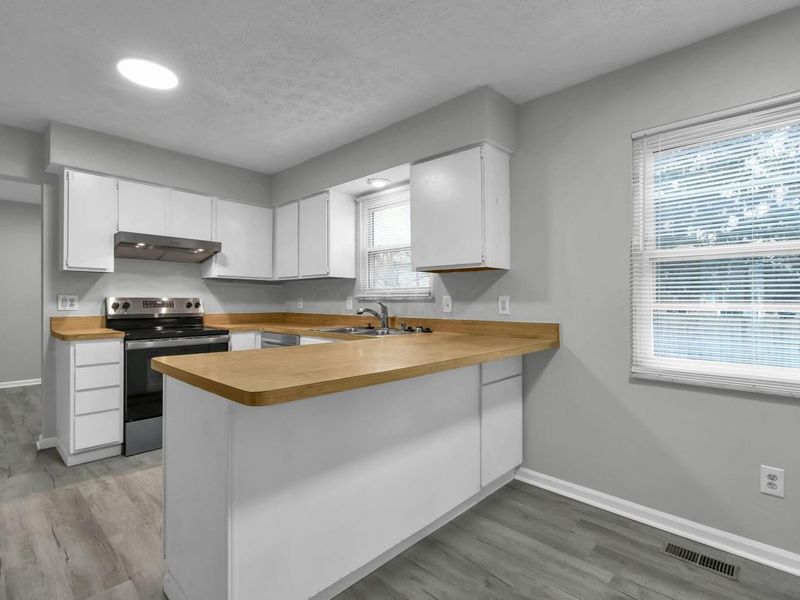 458 Brice Road, Reynoldsburg, OH 43068 Photo 12