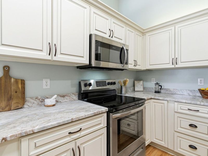 7336 Falls View Circle, Delaware, OH 43015 Photo 13