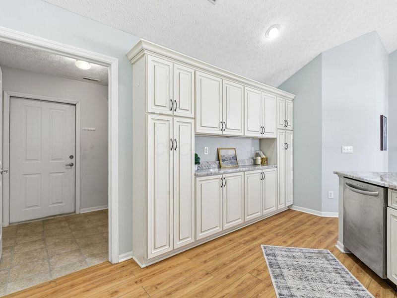 7336 Falls View Circle, Delaware, OH 43015 Photo 14