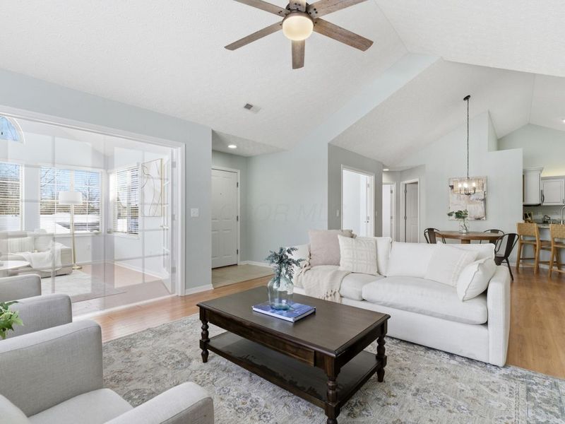 7336 Falls View Circle, Delaware, OH 43015 Photo 4