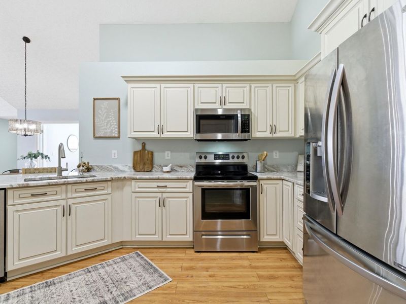 7336 Falls View Circle, Delaware, OH 43015 Photo 8