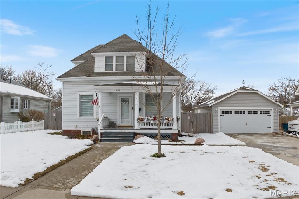 843 Madison Avenue, Edwardsville, IL 62025 Main Photo