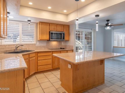 1616 Canyon Terrace Drive, Sparks, NV 89436 Photo