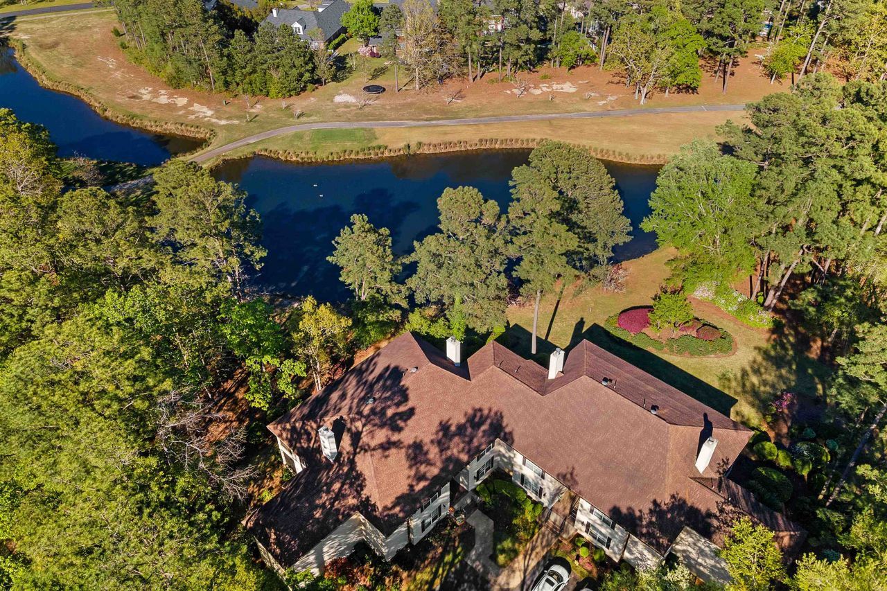 105 Pipers Ln.  Photo 18