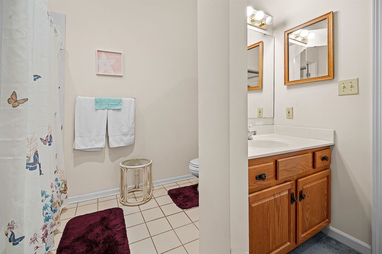 105 Pipers Ln.  Photo 20