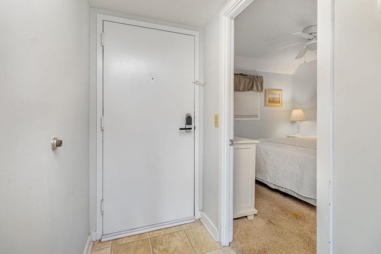 5905 South Kings Hwy. Photo 18