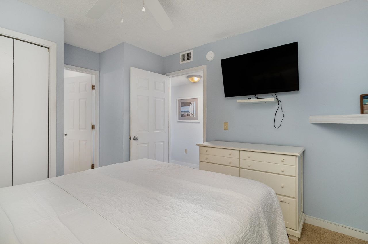 5905 South Kings Hwy. Photo 20