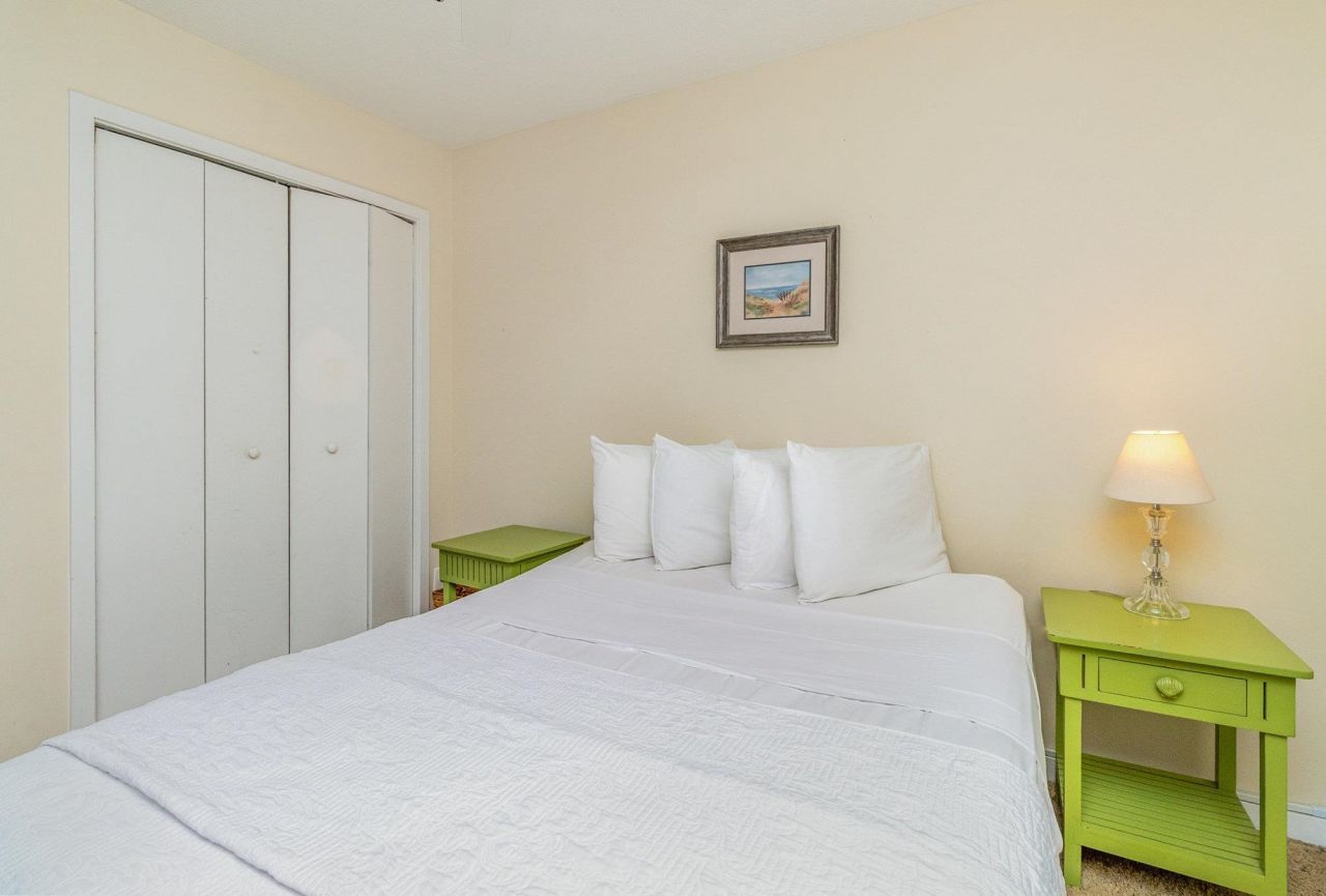 5905 South Kings Hwy. Photo 23