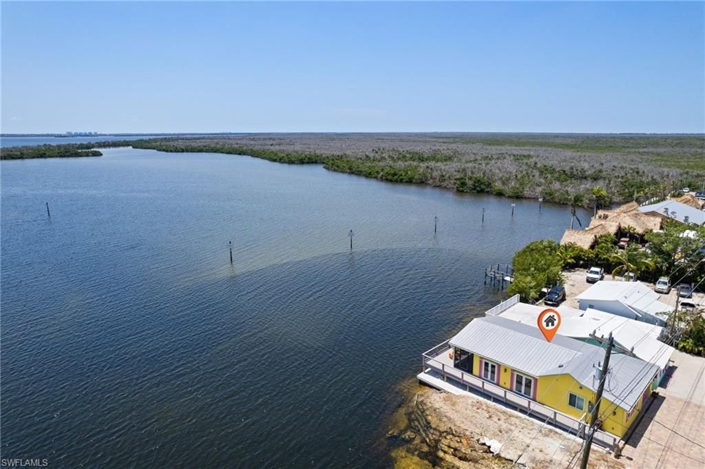 4819 Pine Island Rd Nw, Matlacha, FL 33993 Photo