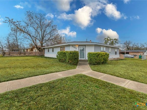 2502 Powell Drive, Gatesville, TX 76528