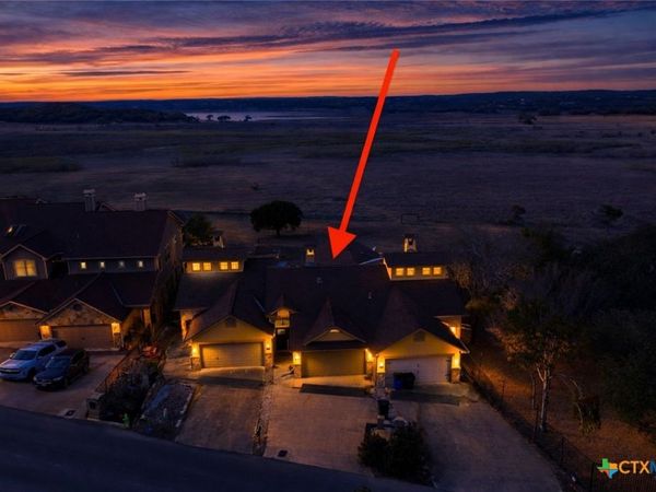 952 Parkview Drive , Canyon Lake, TX 78133