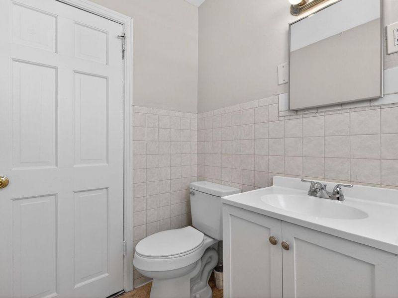 1001 Beechwood Road, Columbus, OH 43227 Photo 25