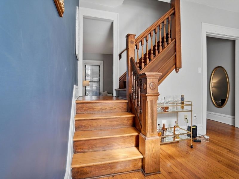 252 W Hubbard Avenue, Columbus, OH 43215 Photo 11