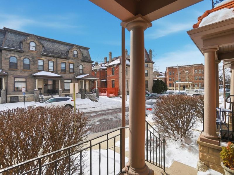 252 W Hubbard Avenue, Columbus, OH 43215 Photo 5