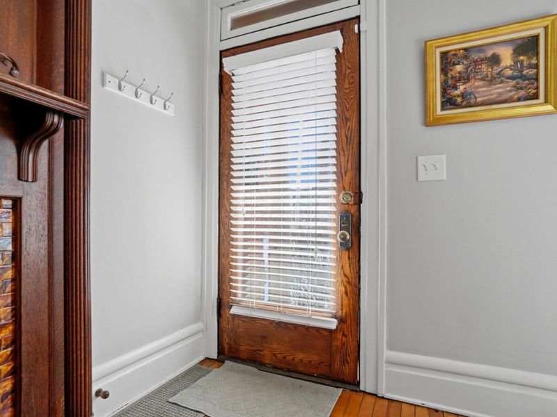 252 W Hubbard Avenue, Columbus, OH 43215 Photo 8