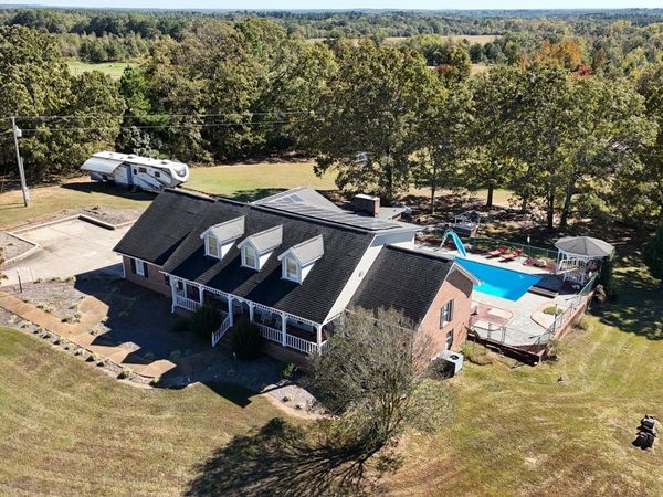 3177 Calhoun Falls Highway, Elberton, GA 30635