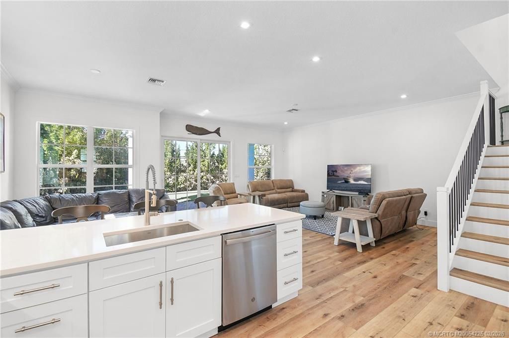 8109 SE Asaro Street, Hobe Sound, FL 33455 Photo