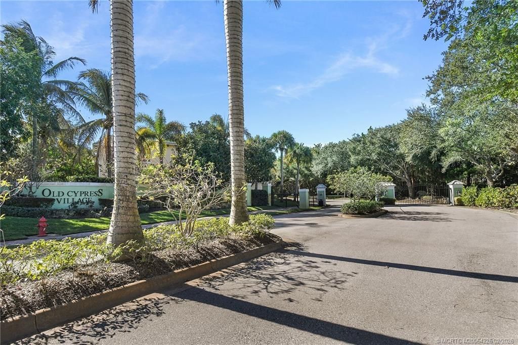 8109 SE Asaro Street, Hobe Sound, FL 33455 Photo