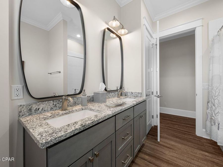Property Image 63