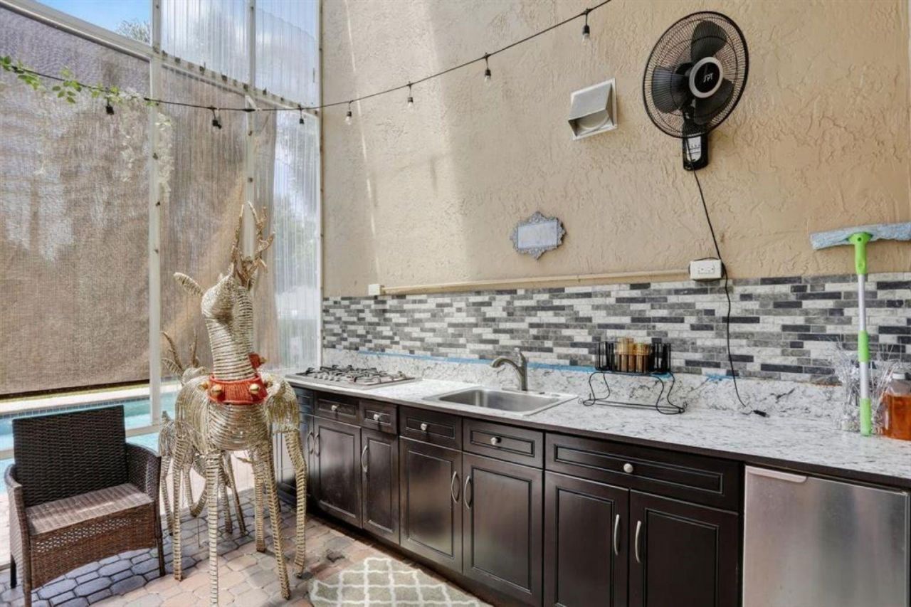 5340 NW 103rd Way, Coral Springs, FL 33076 Photo