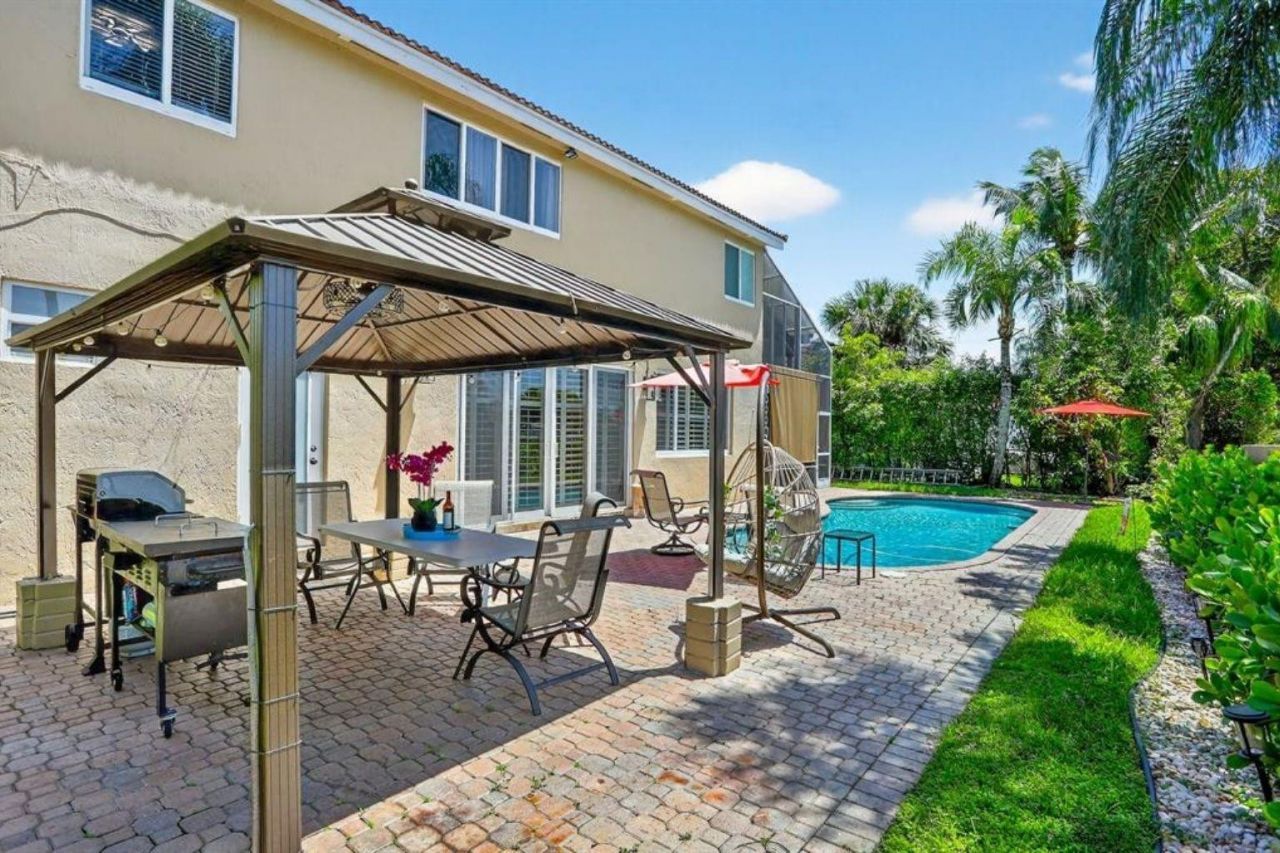 5340 NW 103rd Way, Coral Springs, FL 33076 Photo