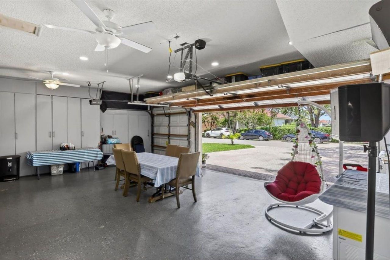 5340 NW 103rd Way, Coral Springs, FL 33076 Photo