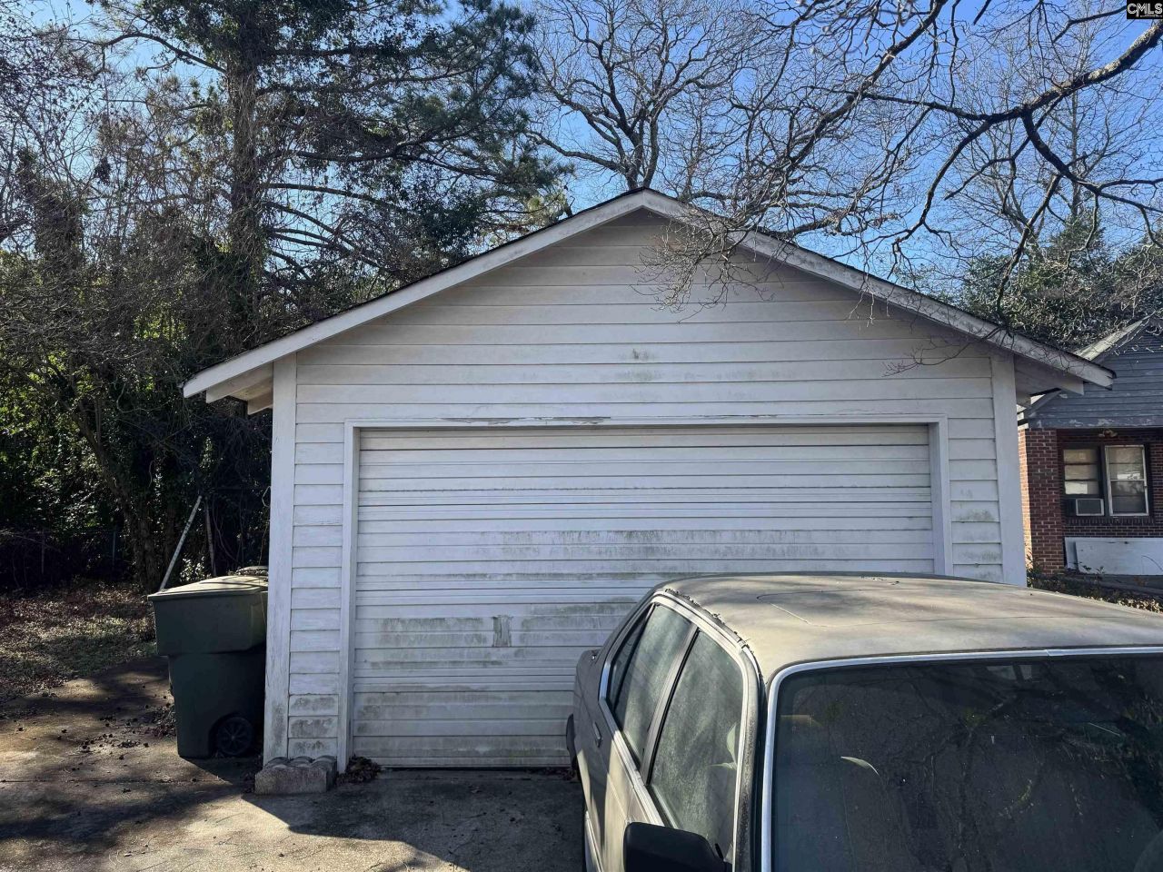 2733 River Drive  Photo 15