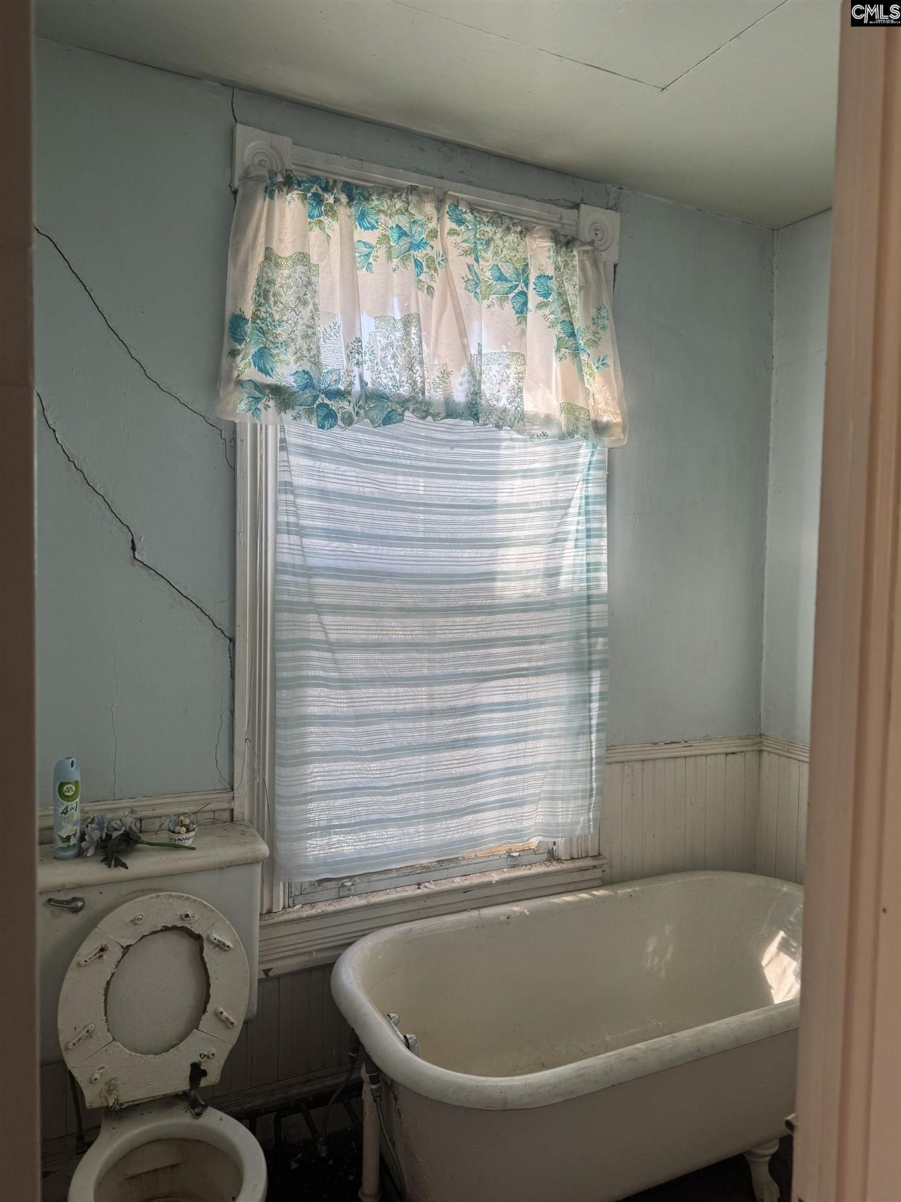 2733 River Drive  Photo 4