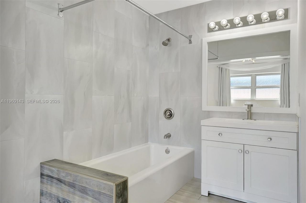 701 NE 8th St, Pompano Beach, FL 33060 Photo